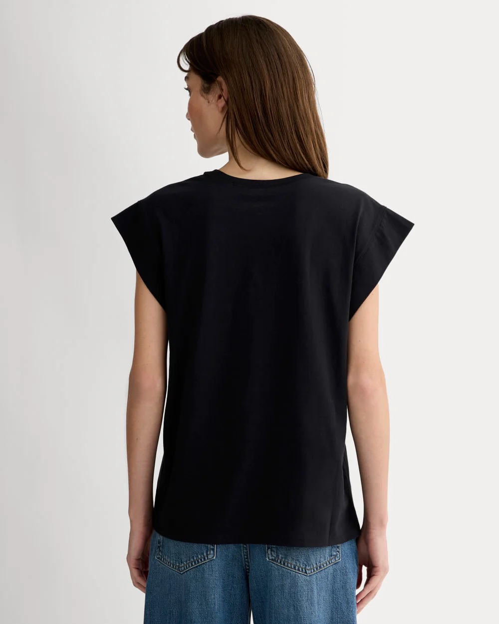 The Muscle Tee in Essential Cotton | Black - Image 4