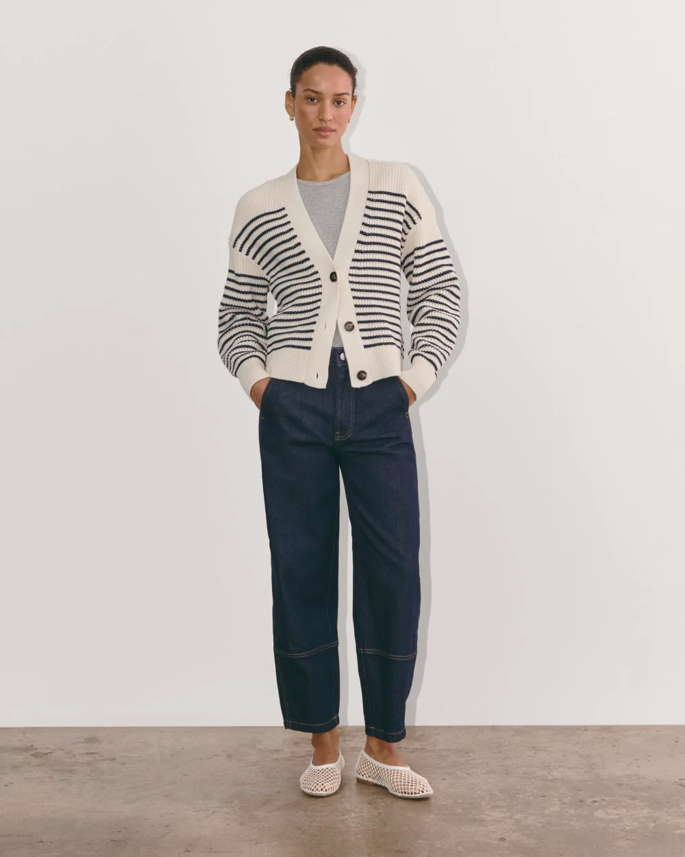The Boxy Cardigan in Everyday Cotton | Canvas / Navy - Image 3