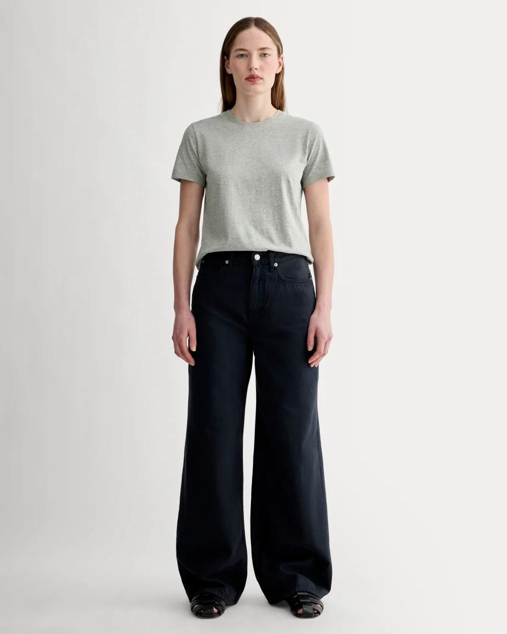 The Slim Crew in Essential Cotton | Heathered Grey - Image 3