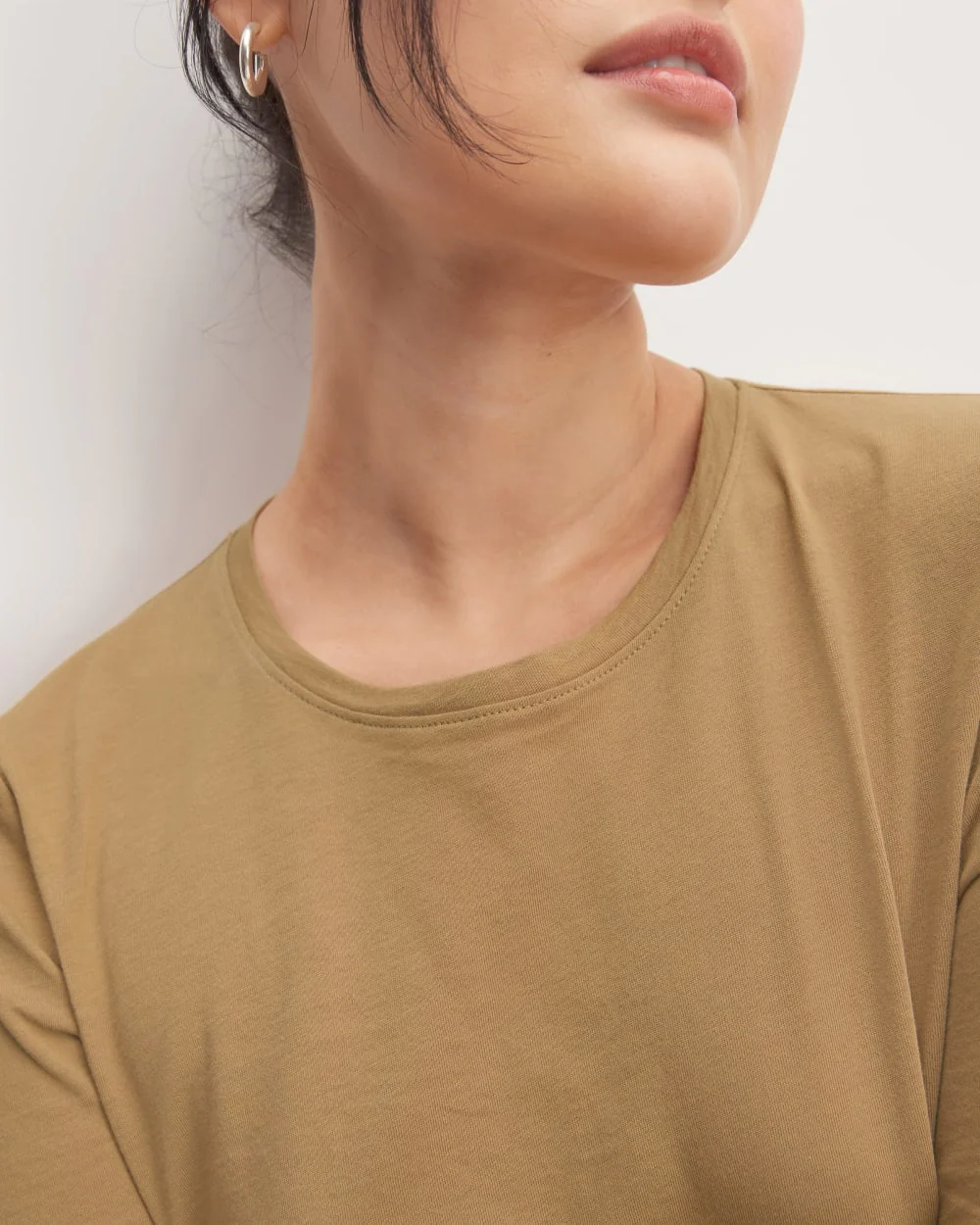The Organic Cotton Long-Sleeve Crew | Tiger's Eye - Image 3