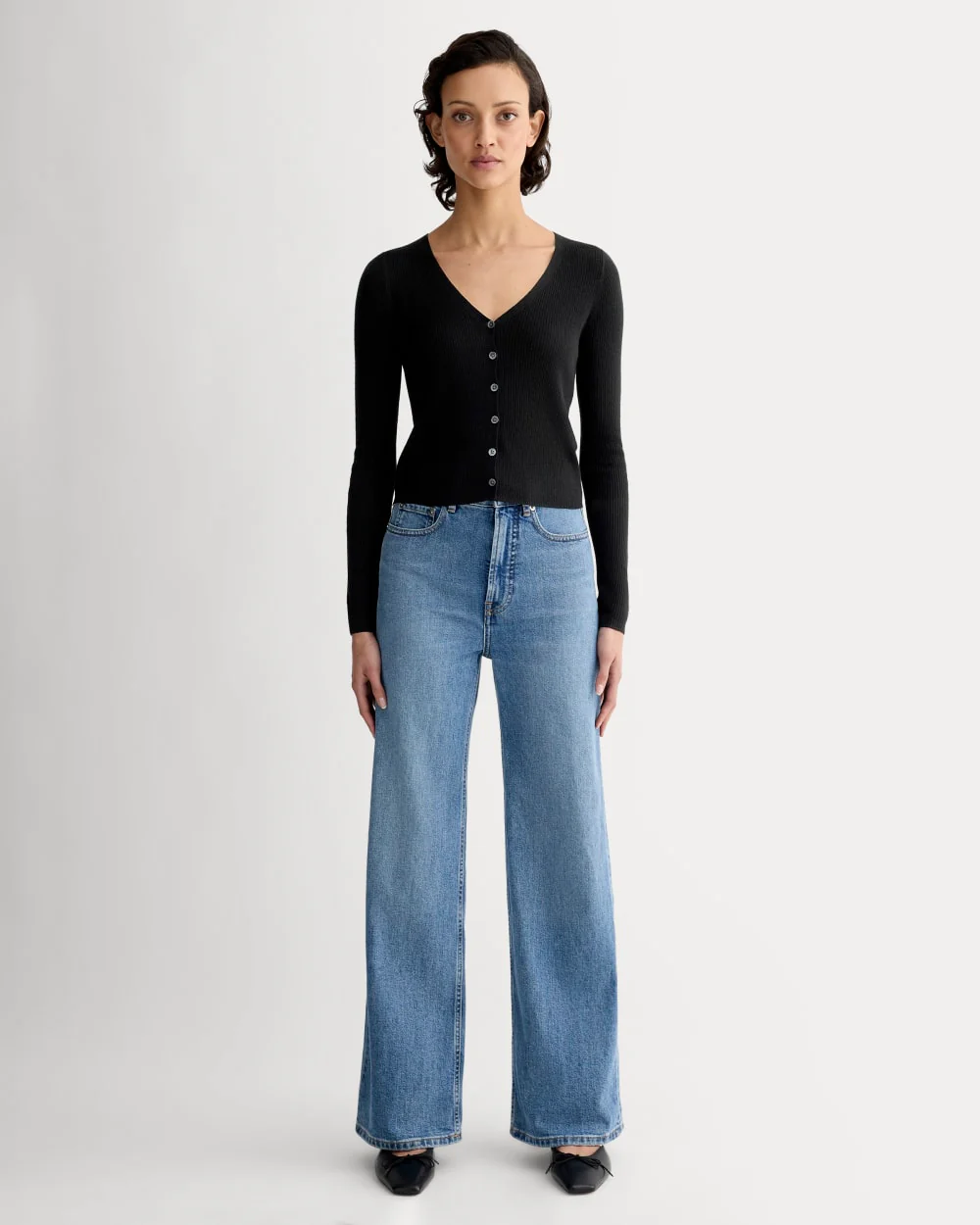The Cardigan in Ultrasoft Merino | Black - Image 3