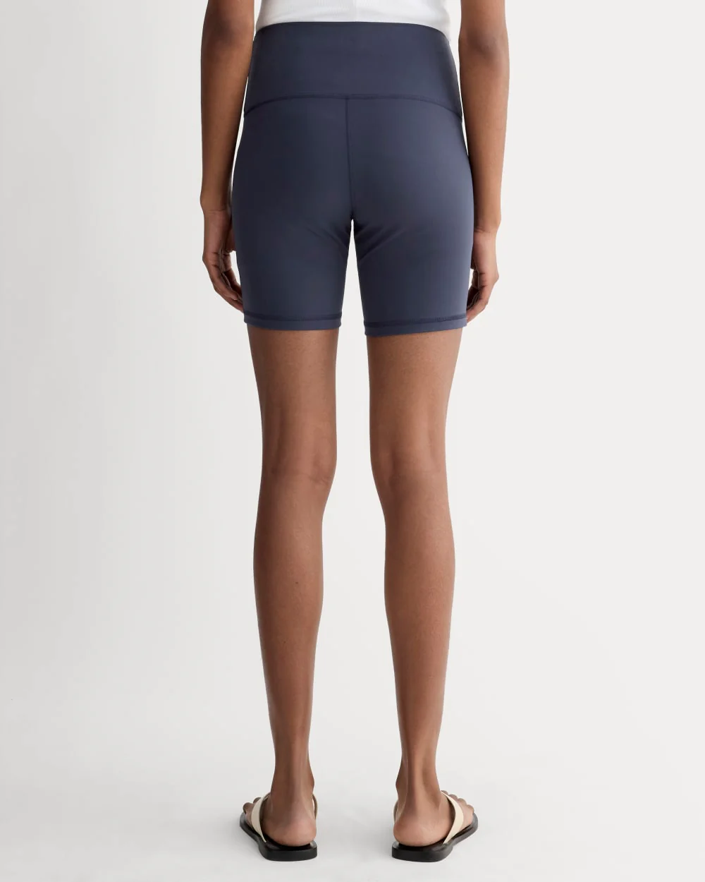 The Perform Bike Short | Navy - Image 5