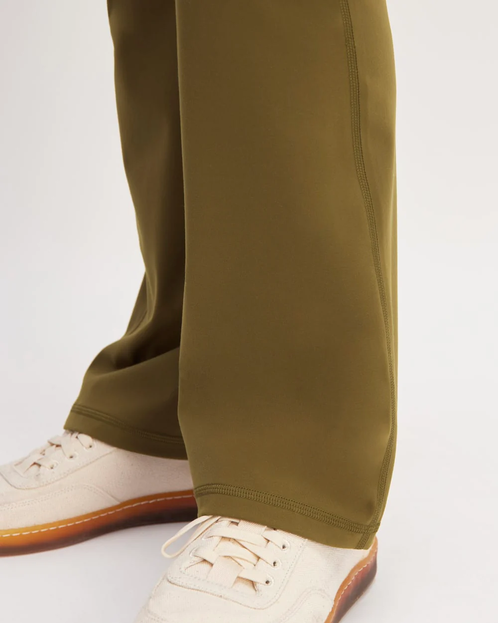 The Perform Flare Legging | Beech - Image 5