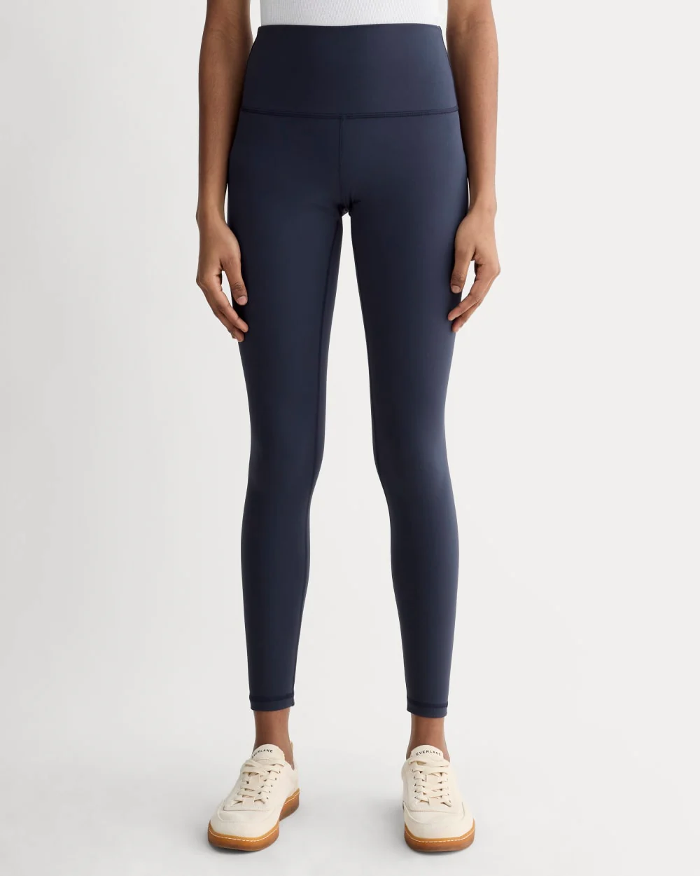 The Perform 24/7 Legging | Navy | 25" Inseam - Image 3