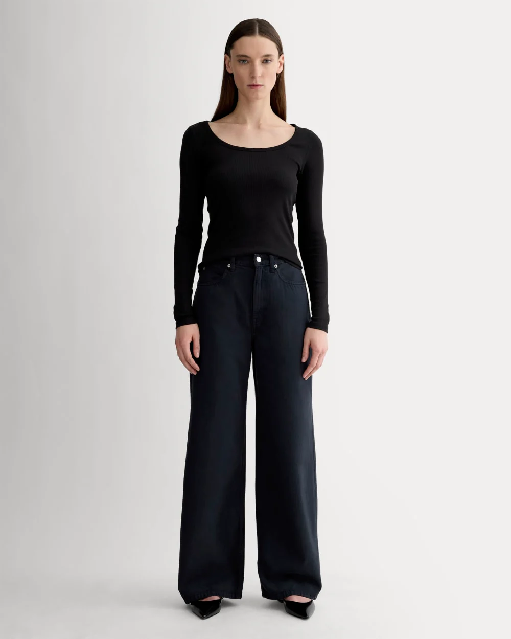 The Luxe Rib Long-Sleeve Scoop-Neck Tee | Black - Image 3