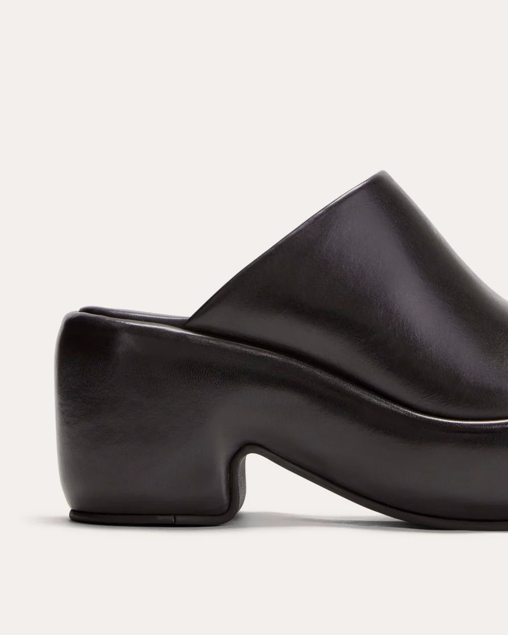 The Puffa Clog | Black - Image 6
