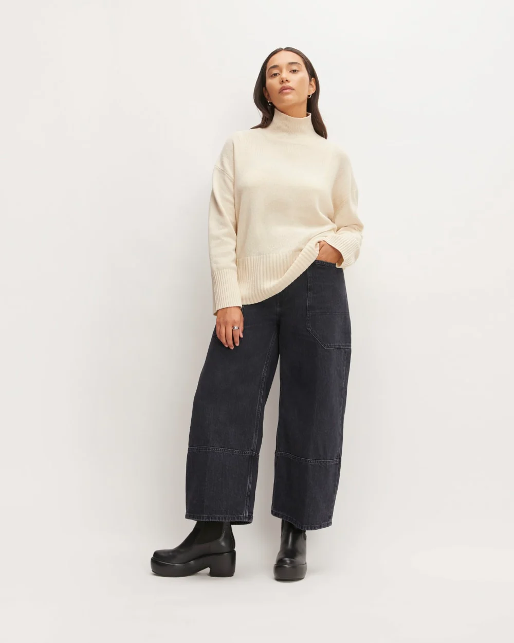 The Cashmere Oversized Turtleneck | Bone - Image 3