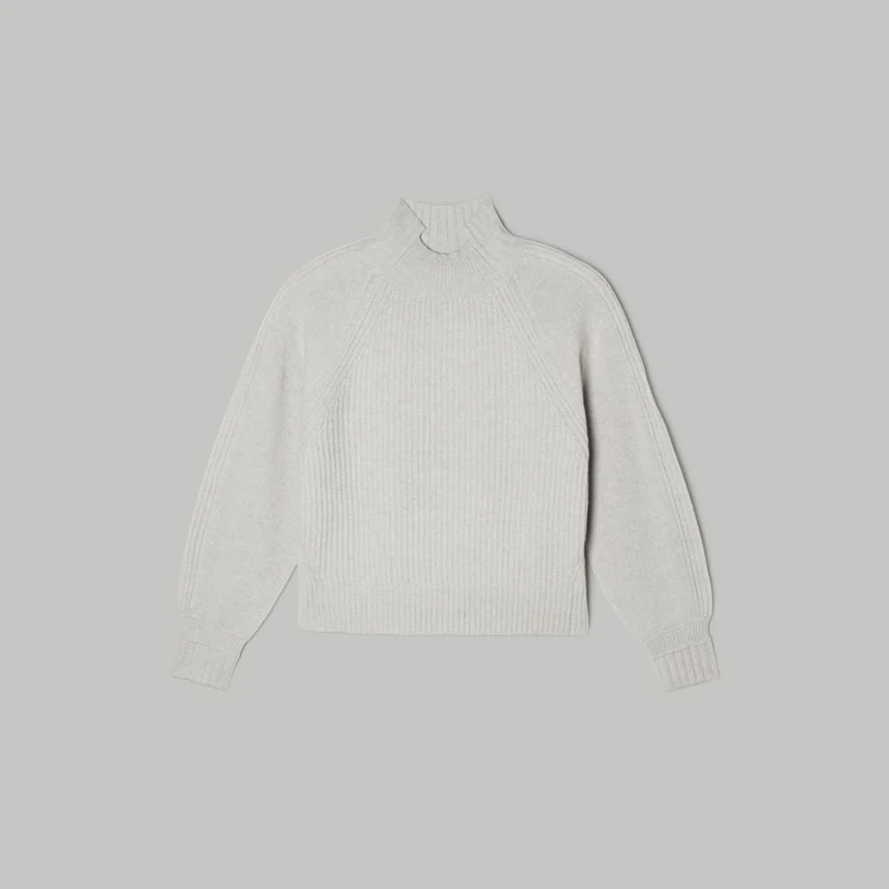 The Cashmere Ribbed Turtleneck | Pale Heathered Grey - Image 2