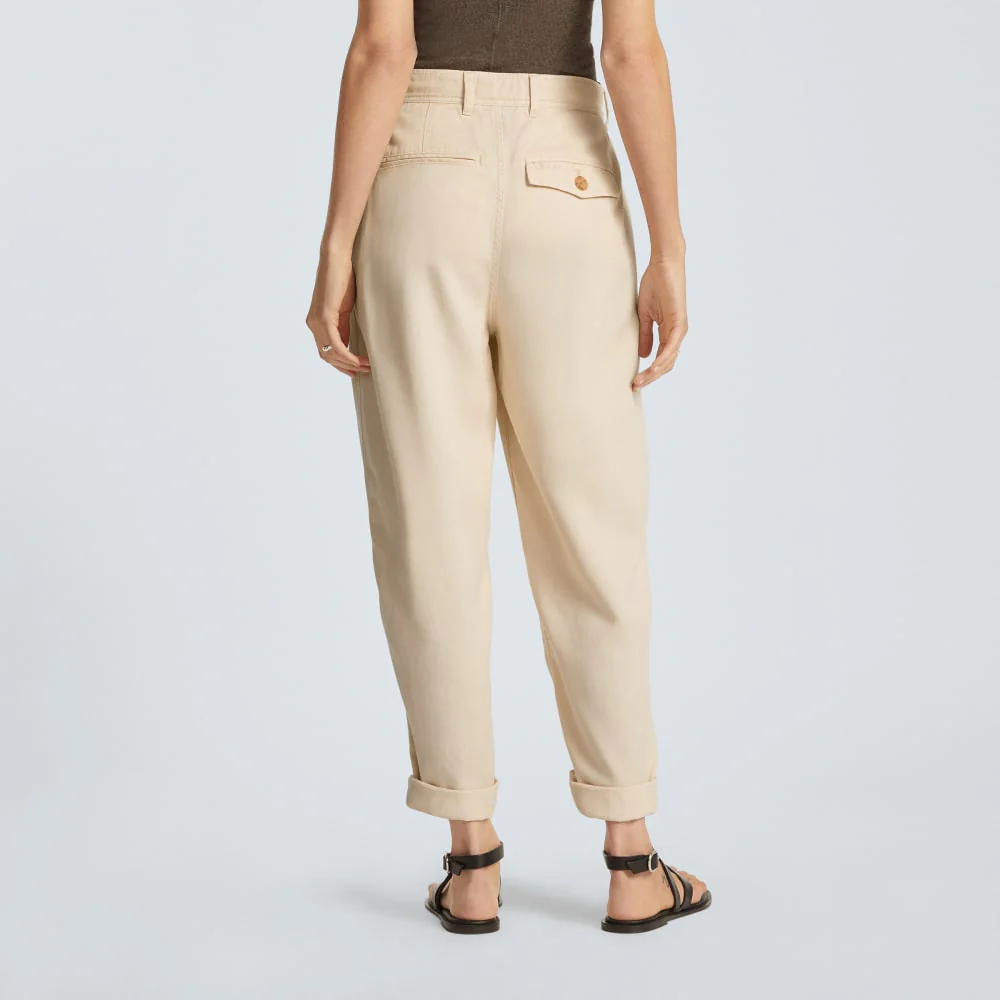 The Chino in Buttersoft | Parchment - Image 4