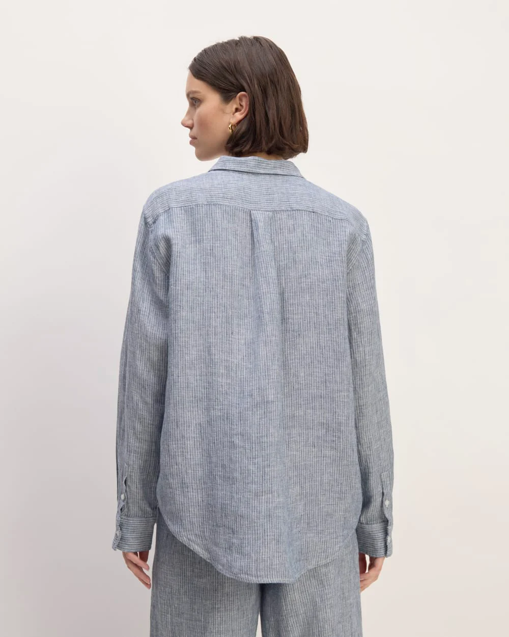 The Must-Have Shirt in Linen | White / Blue - Image 6