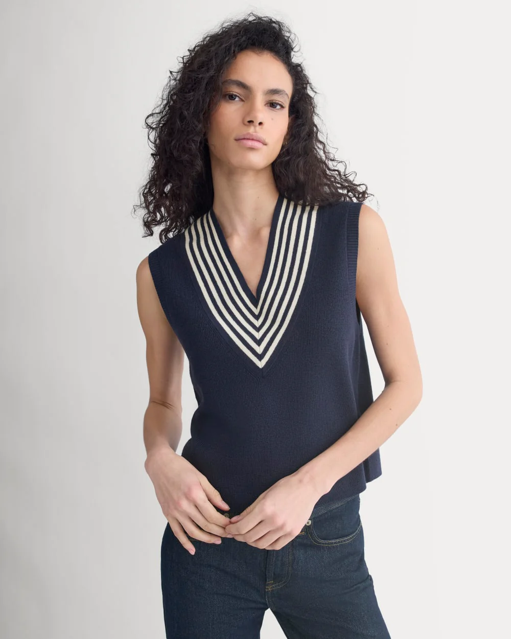 Relaxed V-Neck Vest in Cotton Merino | Navy
