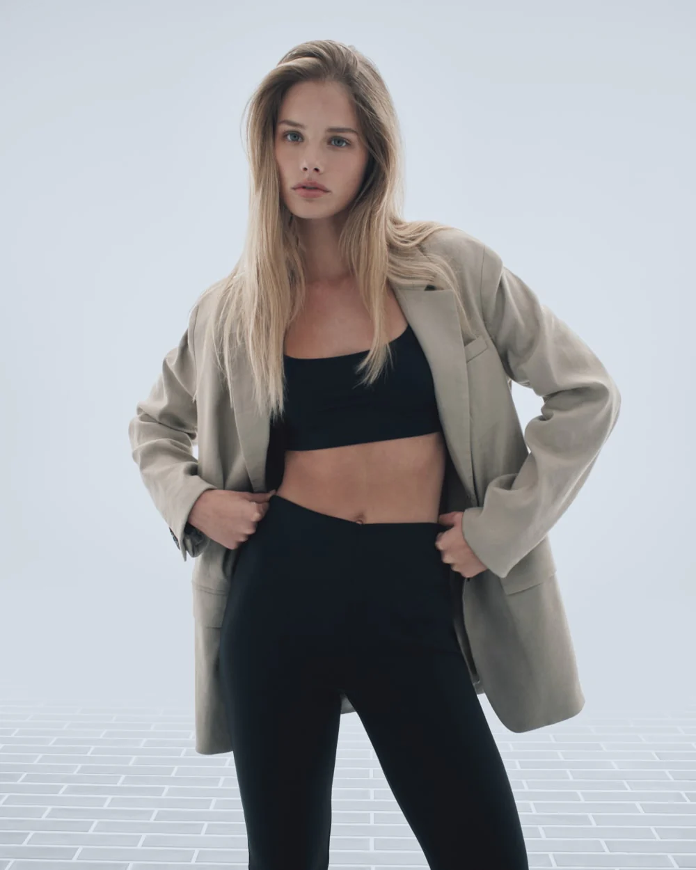 The Invisible Square-Neck Bralette | Black - Image 6