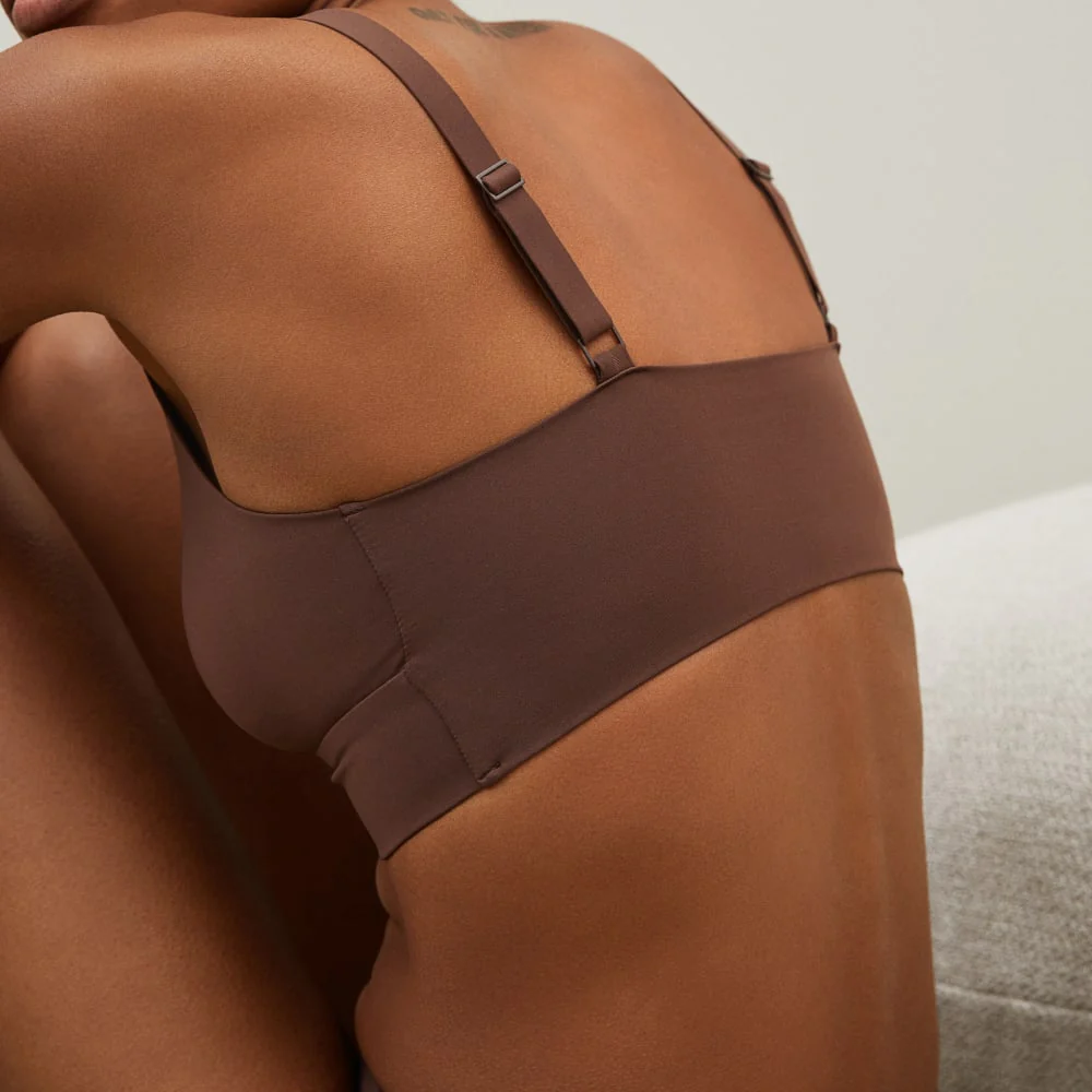 The Invisible Bra | Dark Tan - Image 4