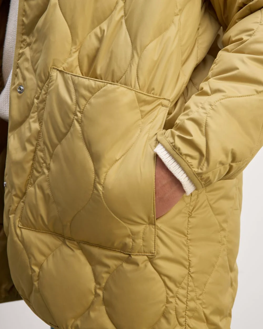 The Quilted Liner | Golden Oak - Image 5