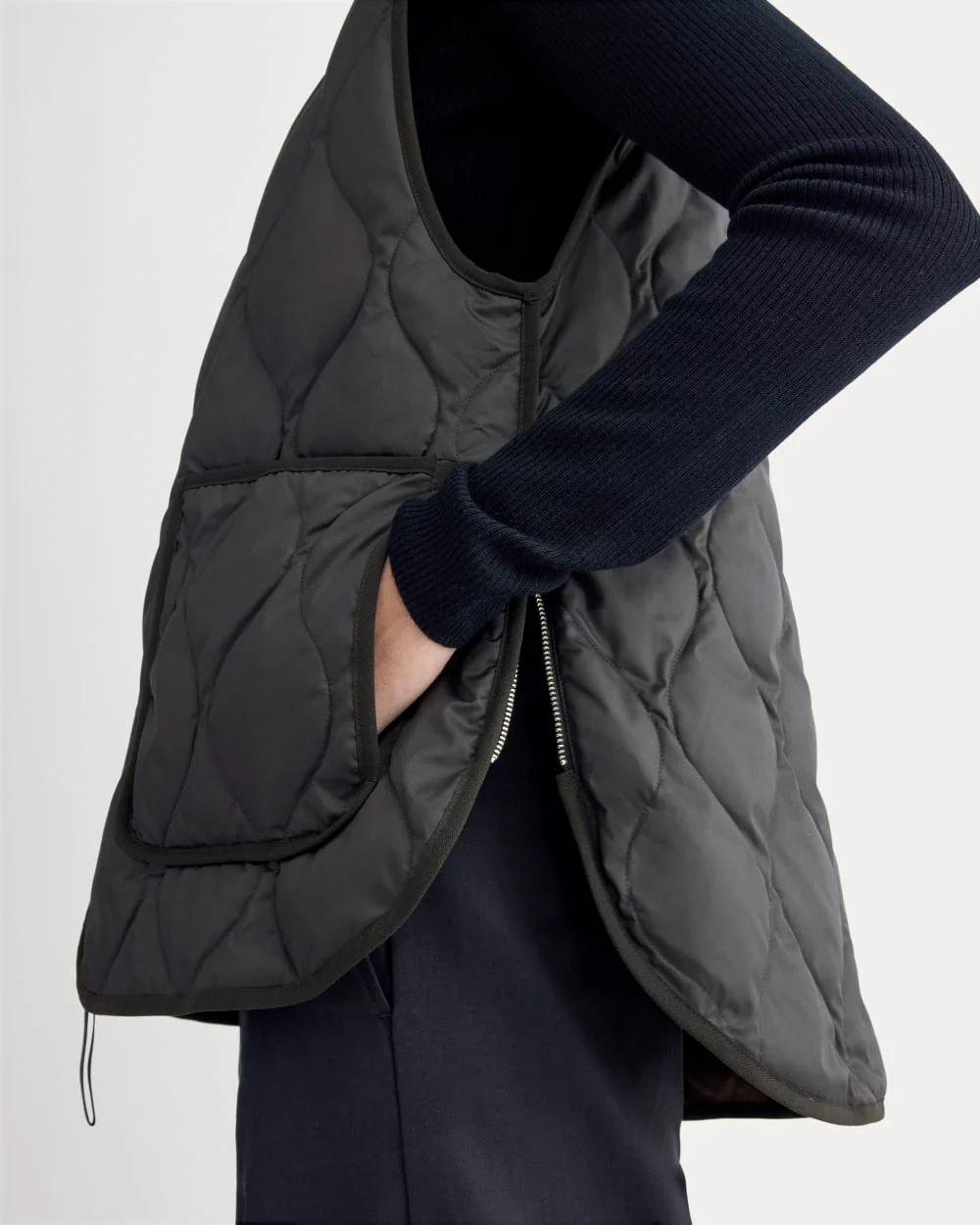 ReNew Quilted Vest | Black - Image 4