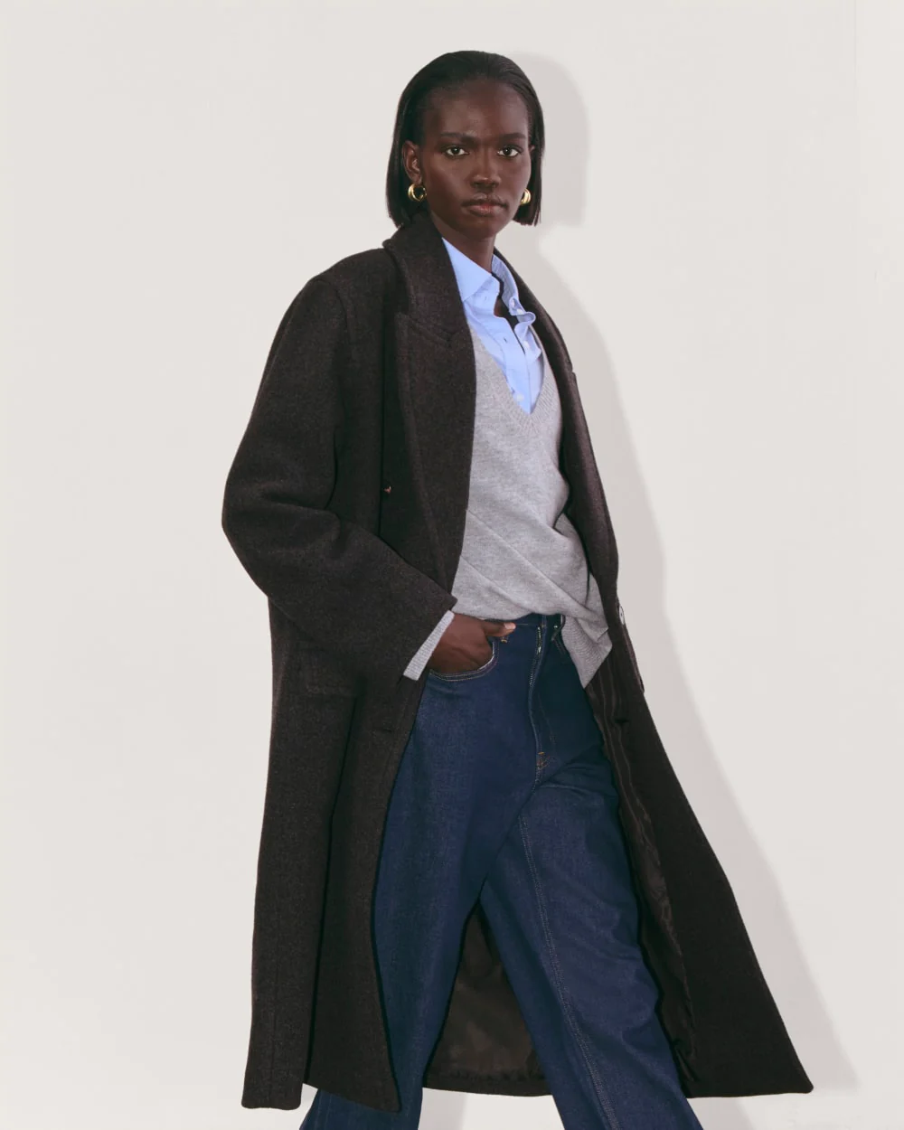 The Double-Breasted Coat in Wool | Heather Charcoal - Image 5