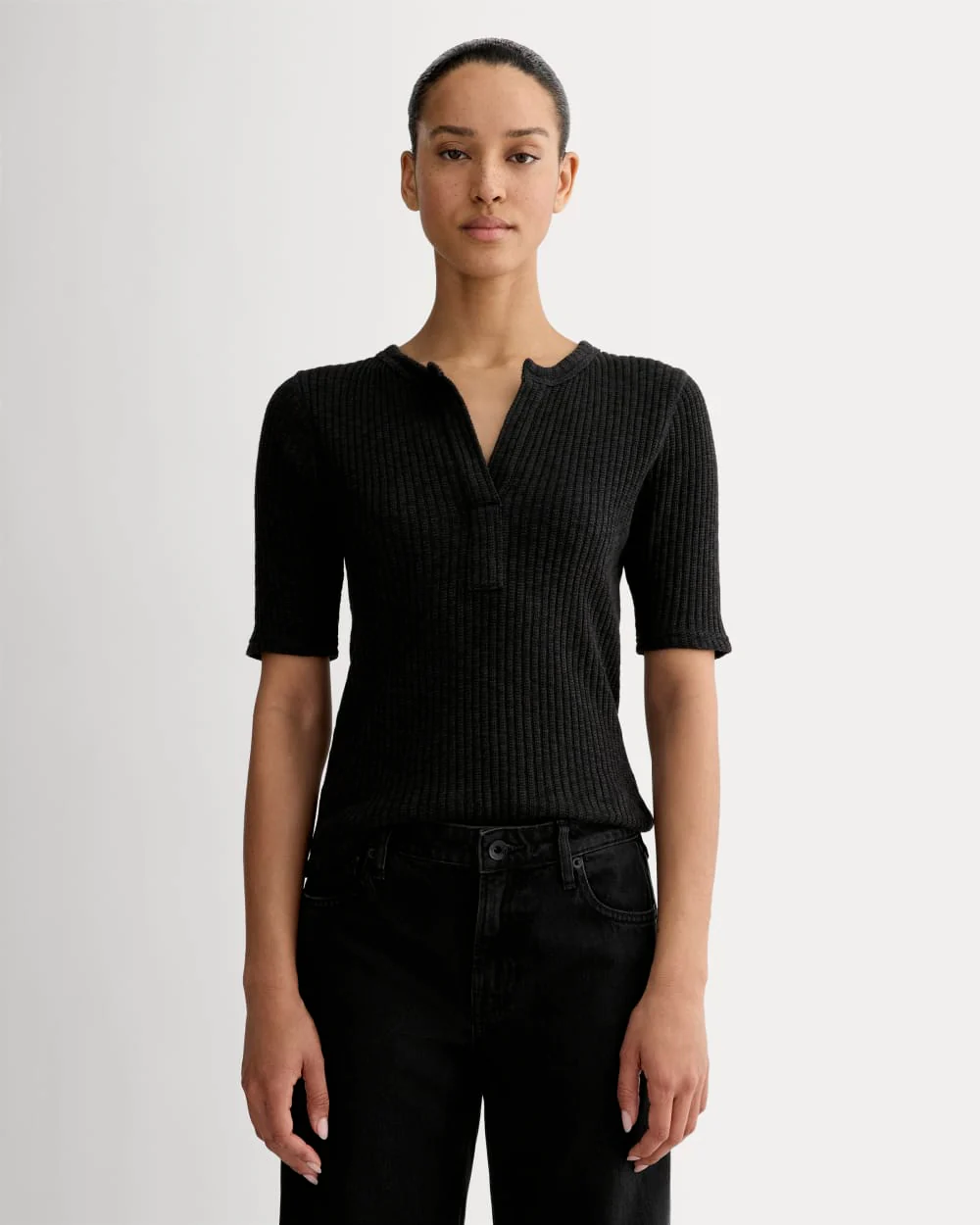 The Rib-Knit Short-Sleeve Henley | Black
