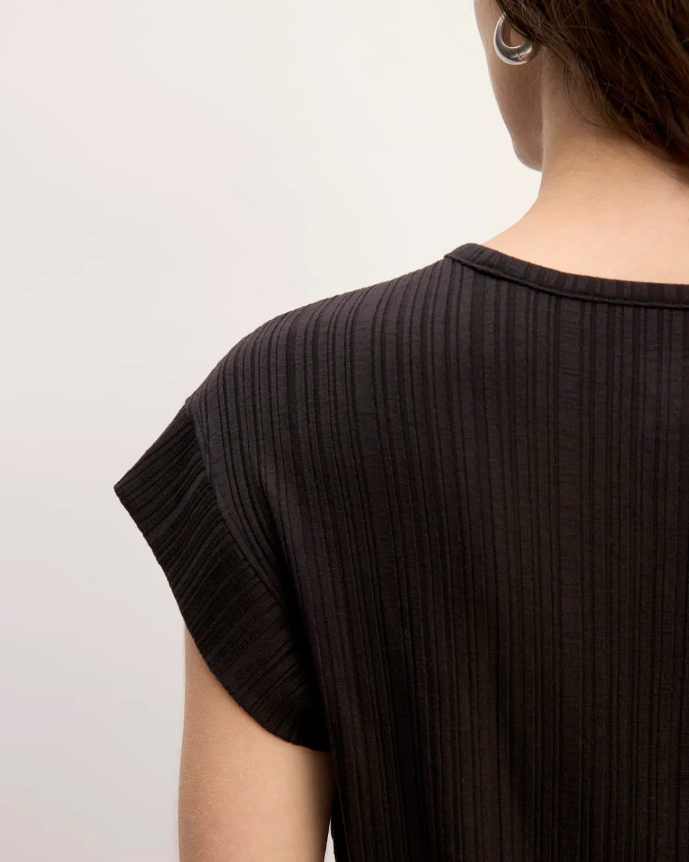 The Rib Muscle Tee | Black - Image 5