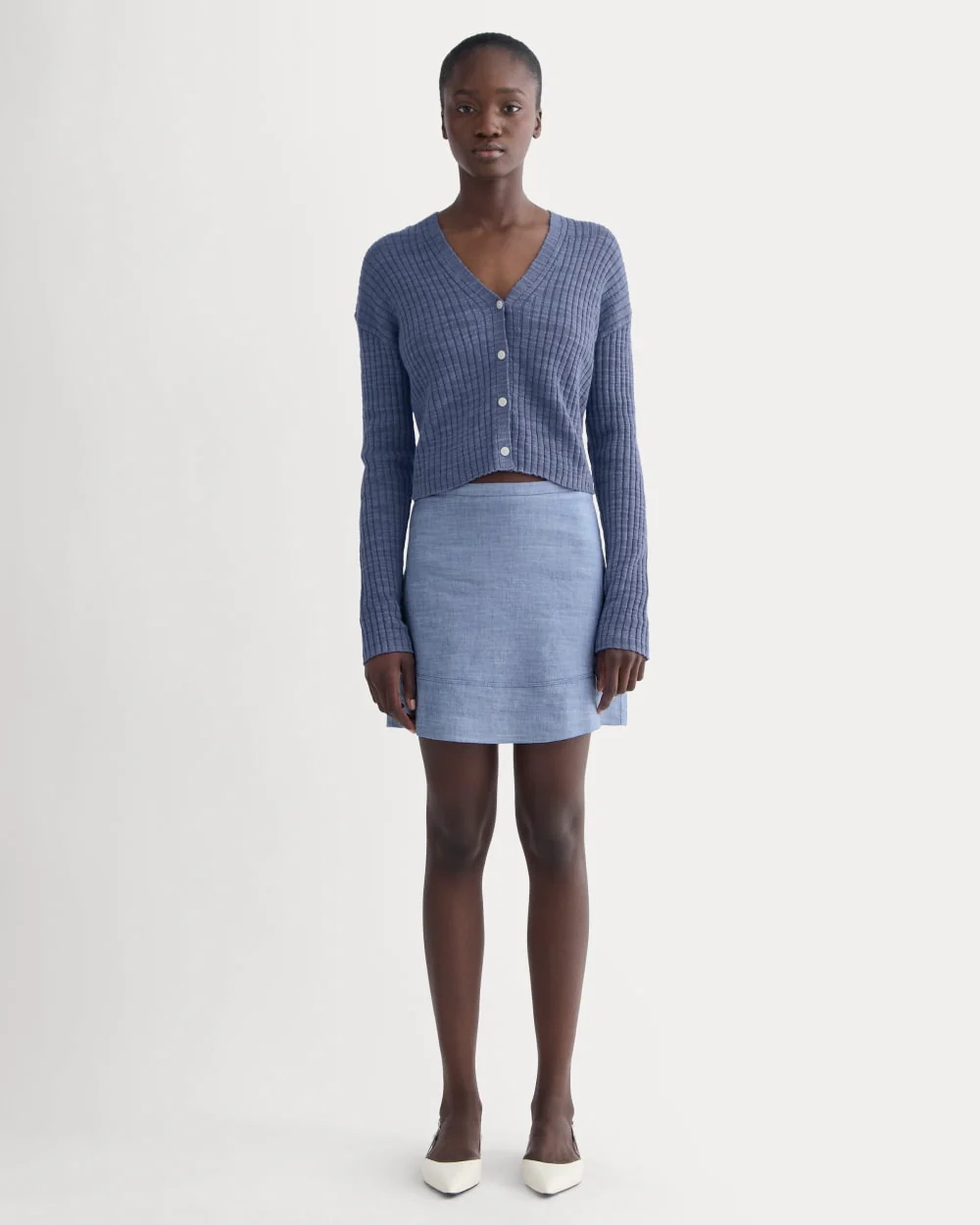 The Ribbed Cardigan in Cotton Linen | Indigo - Image 3