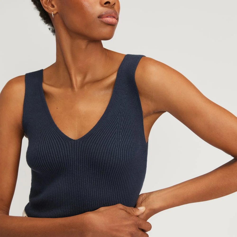 The Ribbed Cotton Double V Top | Navy - Image 4