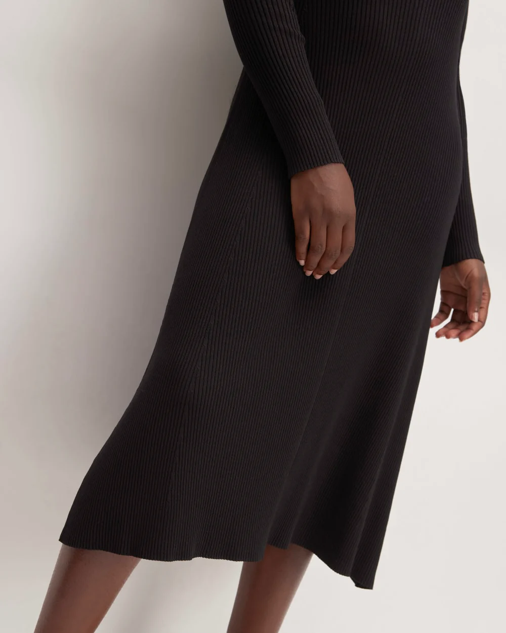 The Ribbed Scoopneck Dress | Black - Image 5