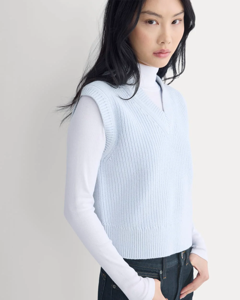 Ribbed V-Neck Vest in Everyday Cotton | Skywriting - Image 3