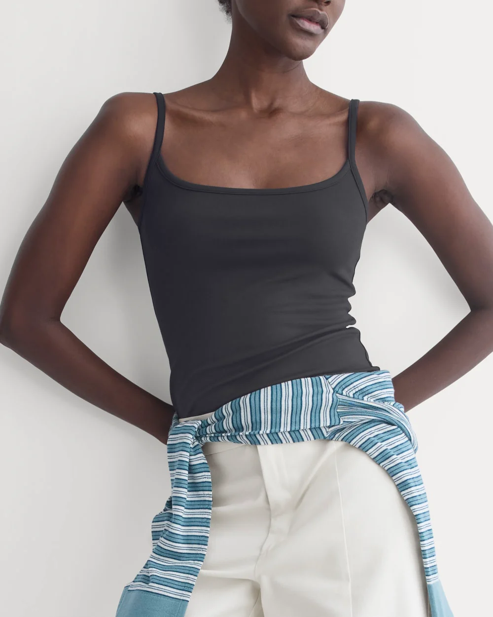 Scoopneck Cami | Black - Image 4