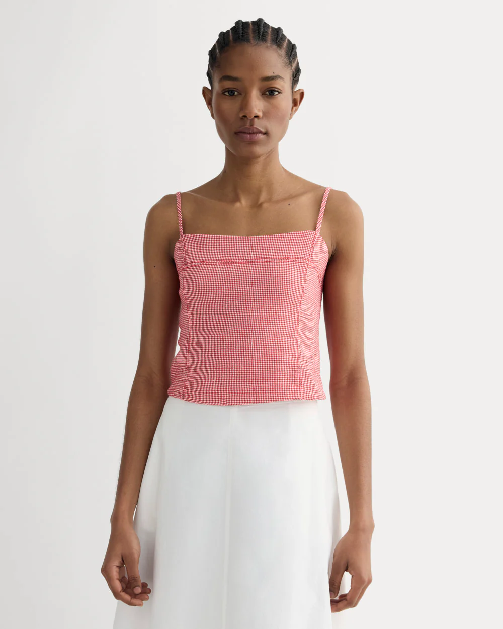 The Seamed Top in Stretch Linen | Classic Red Gingham
