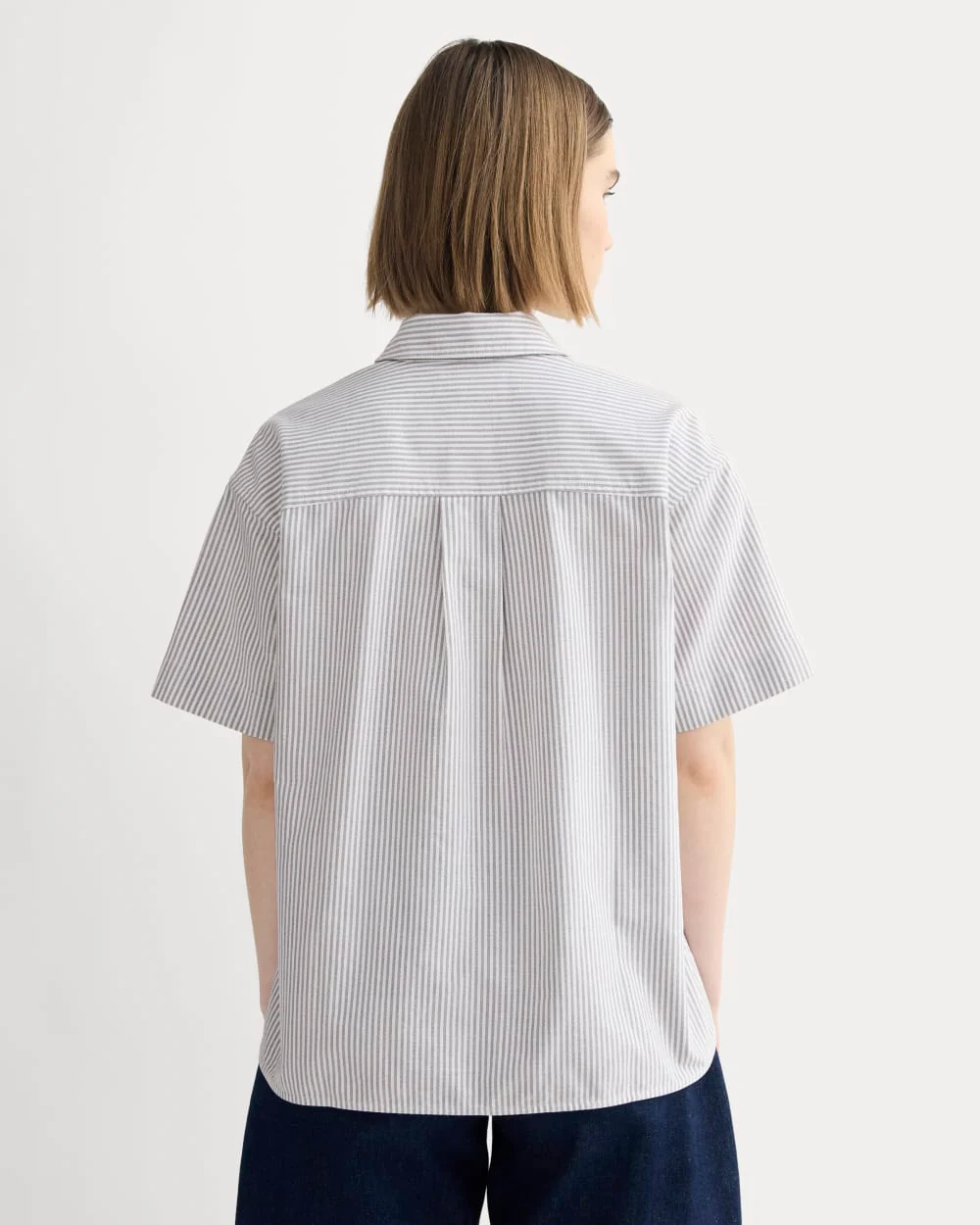The Short-Sleeve Boxy Oxford | Charcoal / White - Image 5