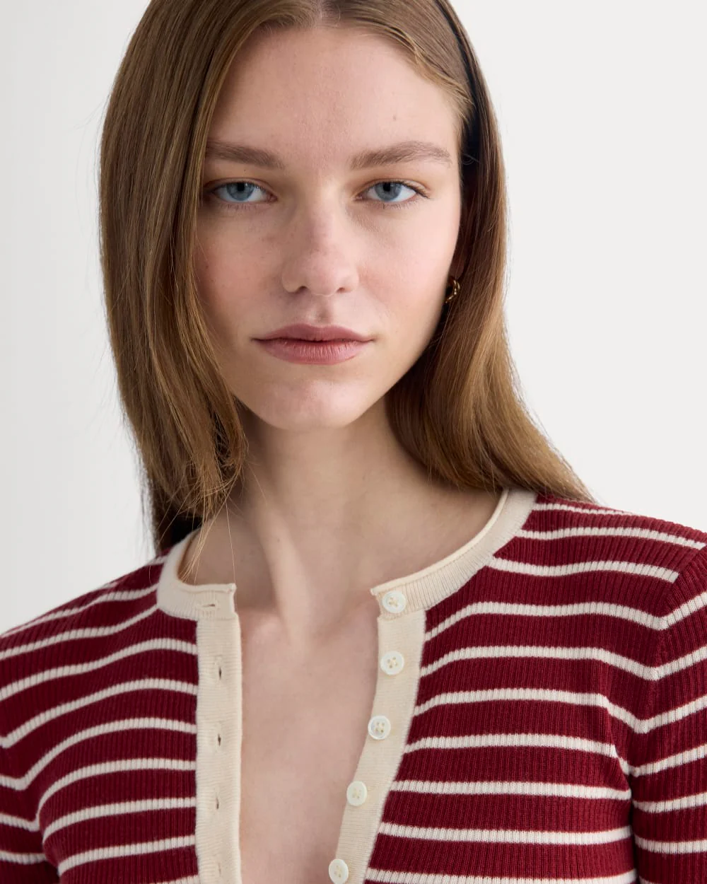 The Short-Sleeve Henley in Ultrasoft Merino | Merlot / Parchment - Image 4
