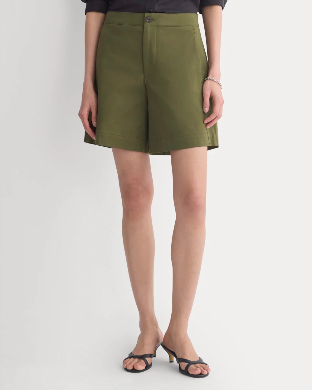 Side-Panel Tailored Short | Olive Night - Image 3
