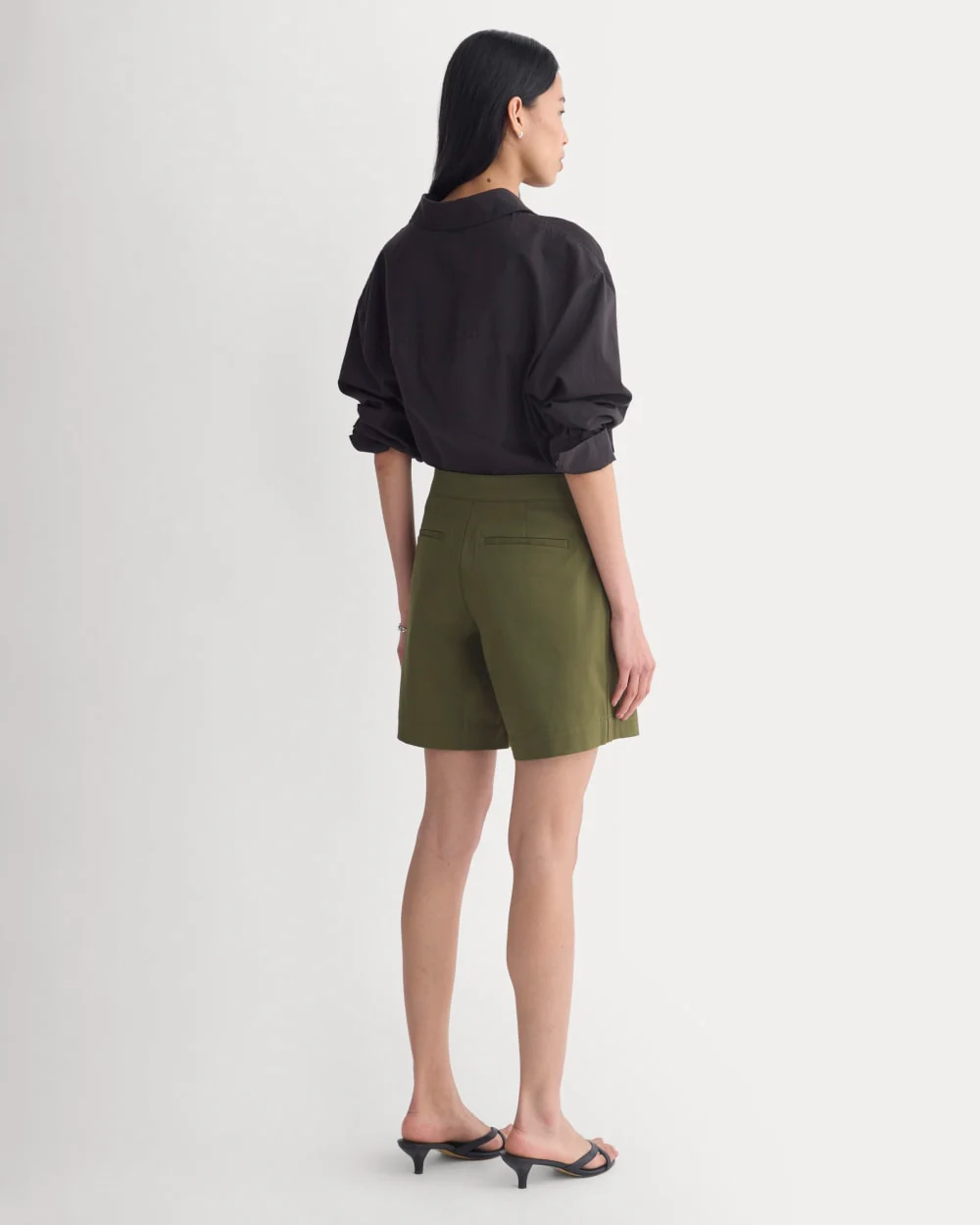 Side-Panel Tailored Short | Olive Night - Image 4