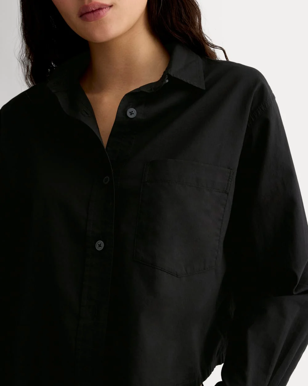 The Way-Short Shirt in Silky Cotton | Black - Image 3