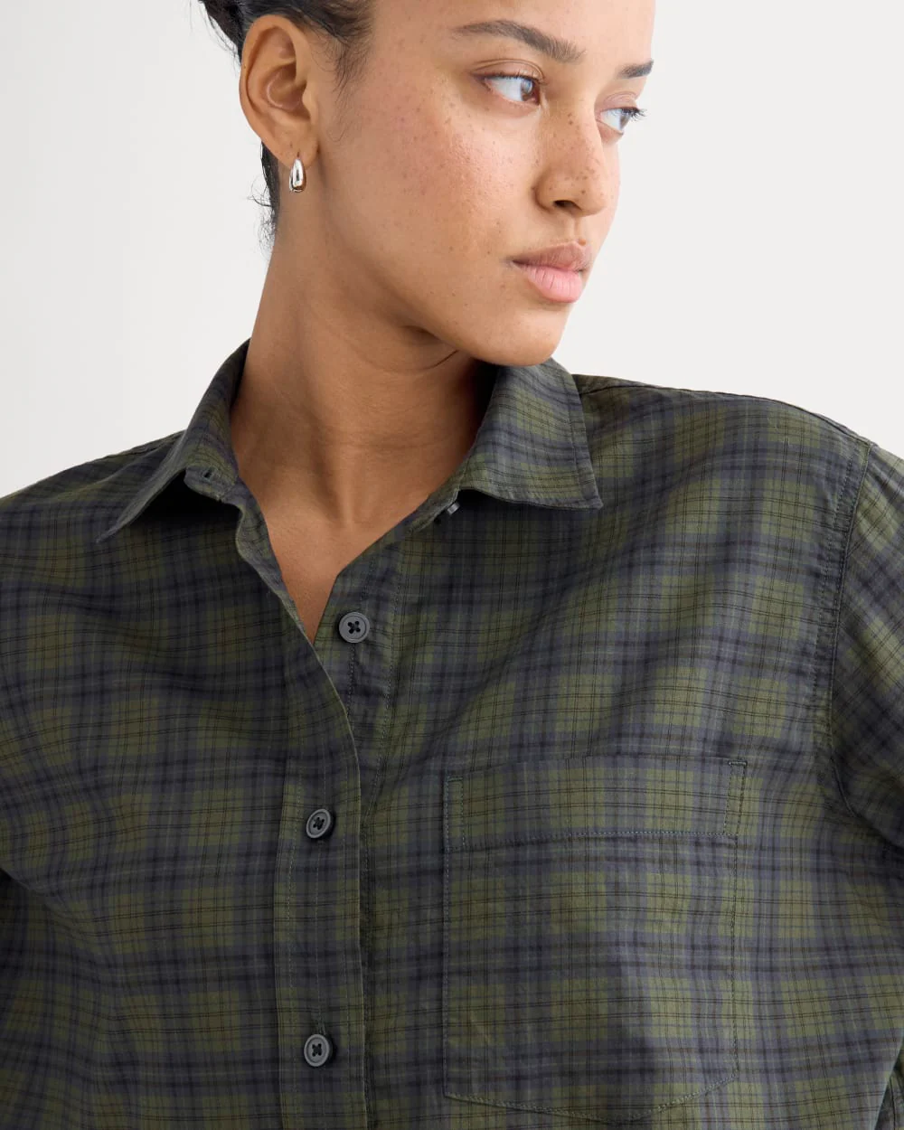 The Way-Short Shirt in Silky Cotton | Duffle Bag Plaid - Image 4