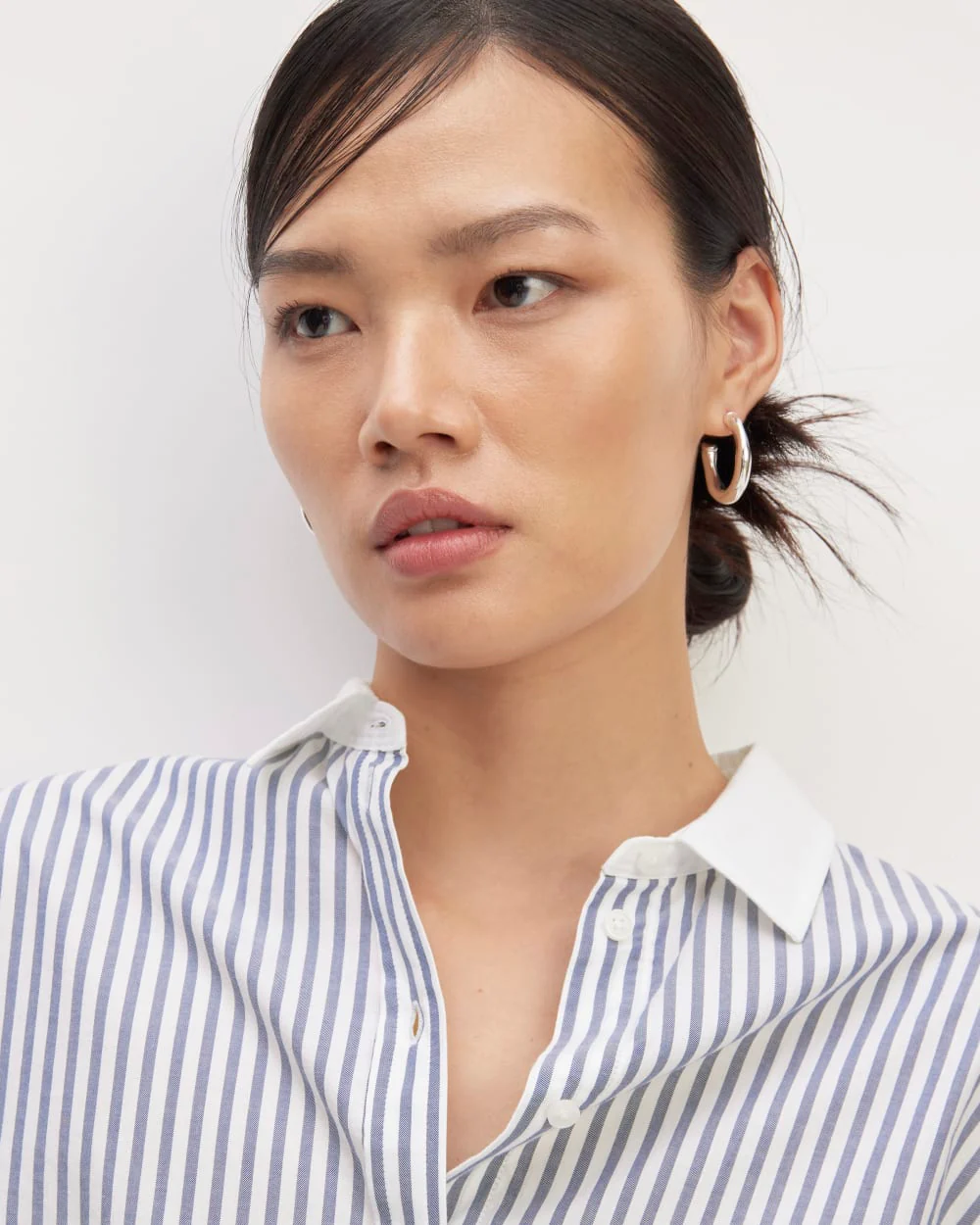 The Must-Have Shirt in Silky Cotton | Mariner Blue / White - Image 4