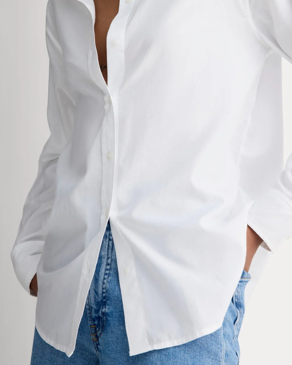 The Must-Have Shirt in Silky Cotton | White - Image 4