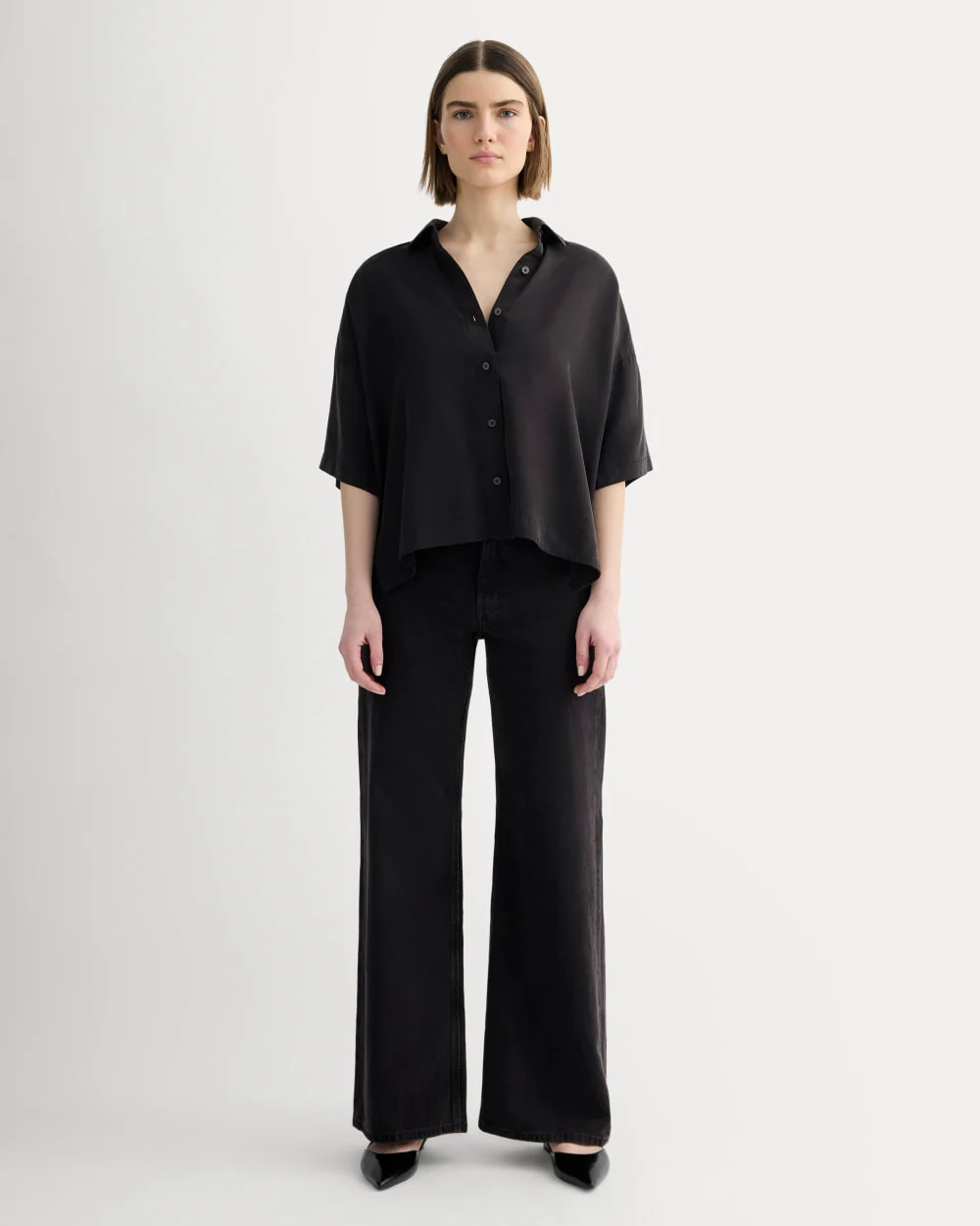 The Short-Sleeve Square Shirt in Butterlite | Black - Image 3