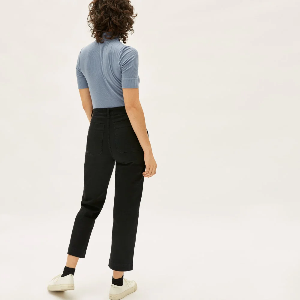 The Straight-Leg Crop | Black | Short - Image 5