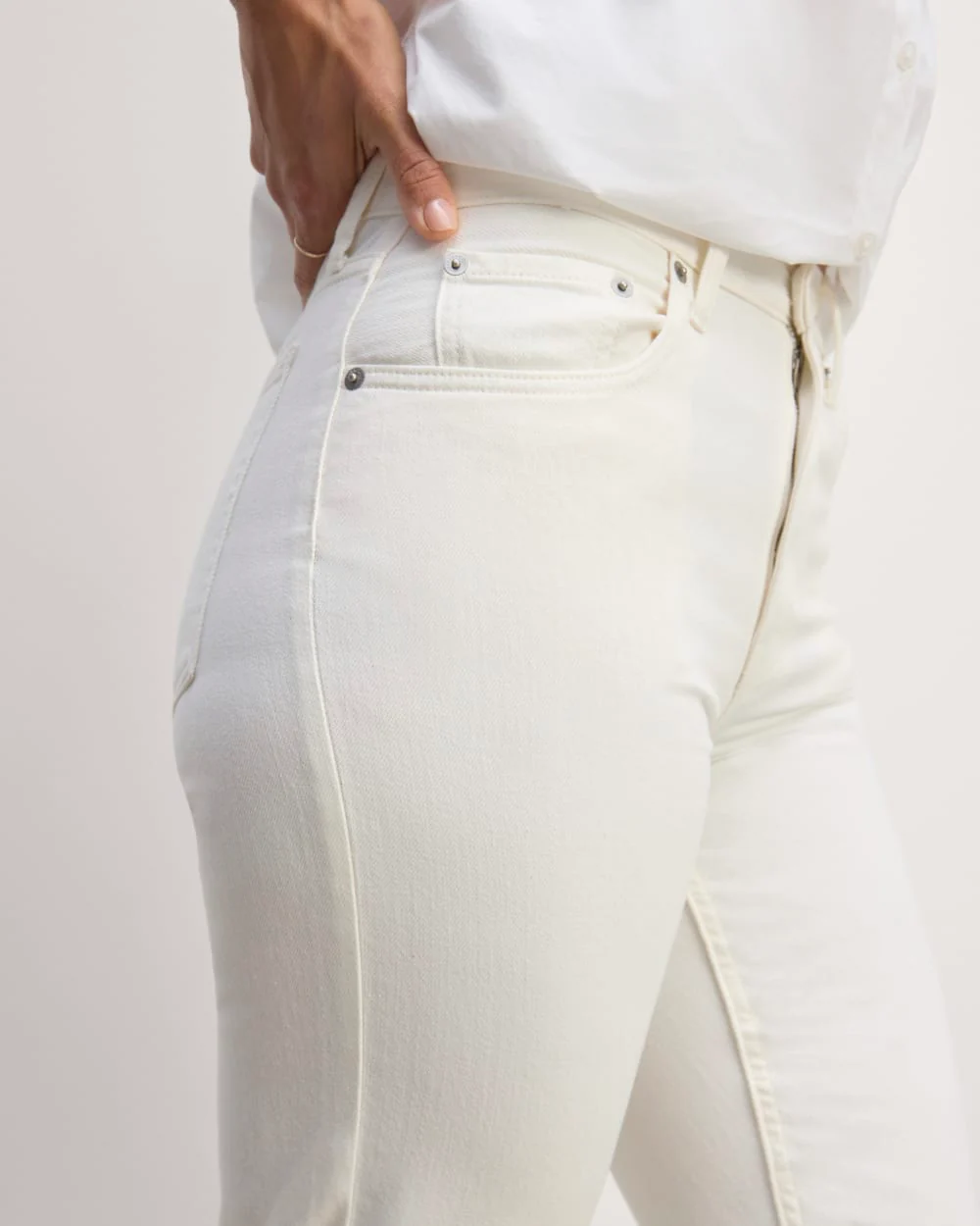 The Super-Soft Relaxed Jean | Bone - Image 4