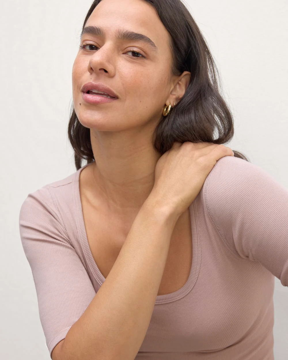 The Luxe Rib Scoop-Neck Tee | Dusty Rose - Image 3
