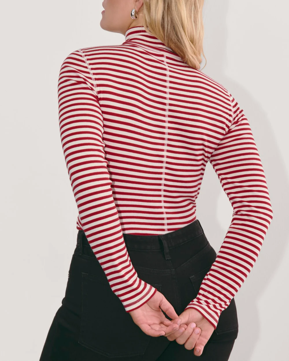 The Luxe Rib Turtleneck | Bone / Berry Red - Image 4