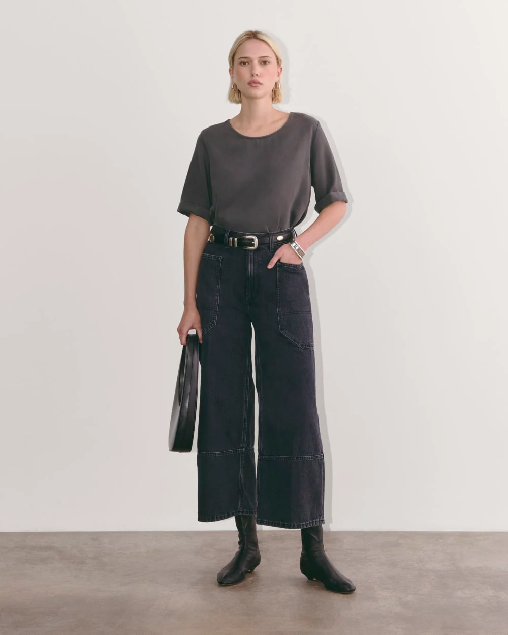 The Relaxed Tee in Buttersoft | Graphite - Image 3
