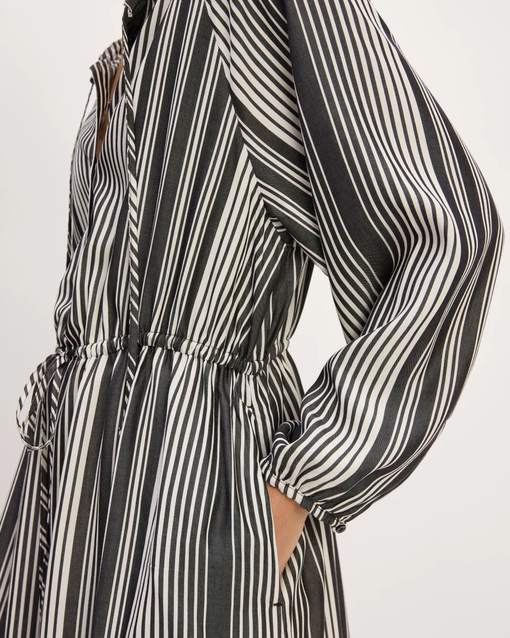 The TENCEL™ Gathered Maxi Dress | Black / Bone - Image 5