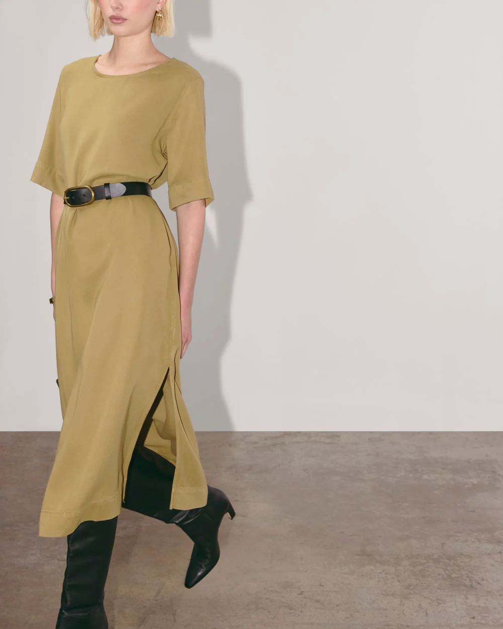 The Relaxed T-Shirt Dress in Buttersoft | Fennel Seed - Image 4