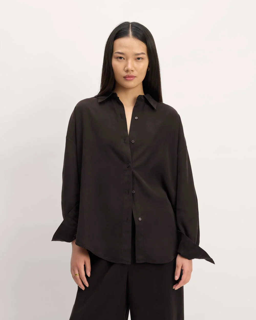 The Oversized Shirt in Butterlite | Black