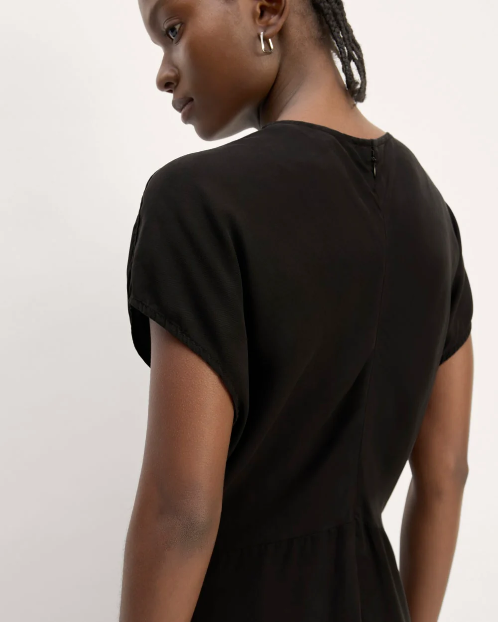 The TENCEL™ Short-Sleeve Midi Dress | Black - Image 5