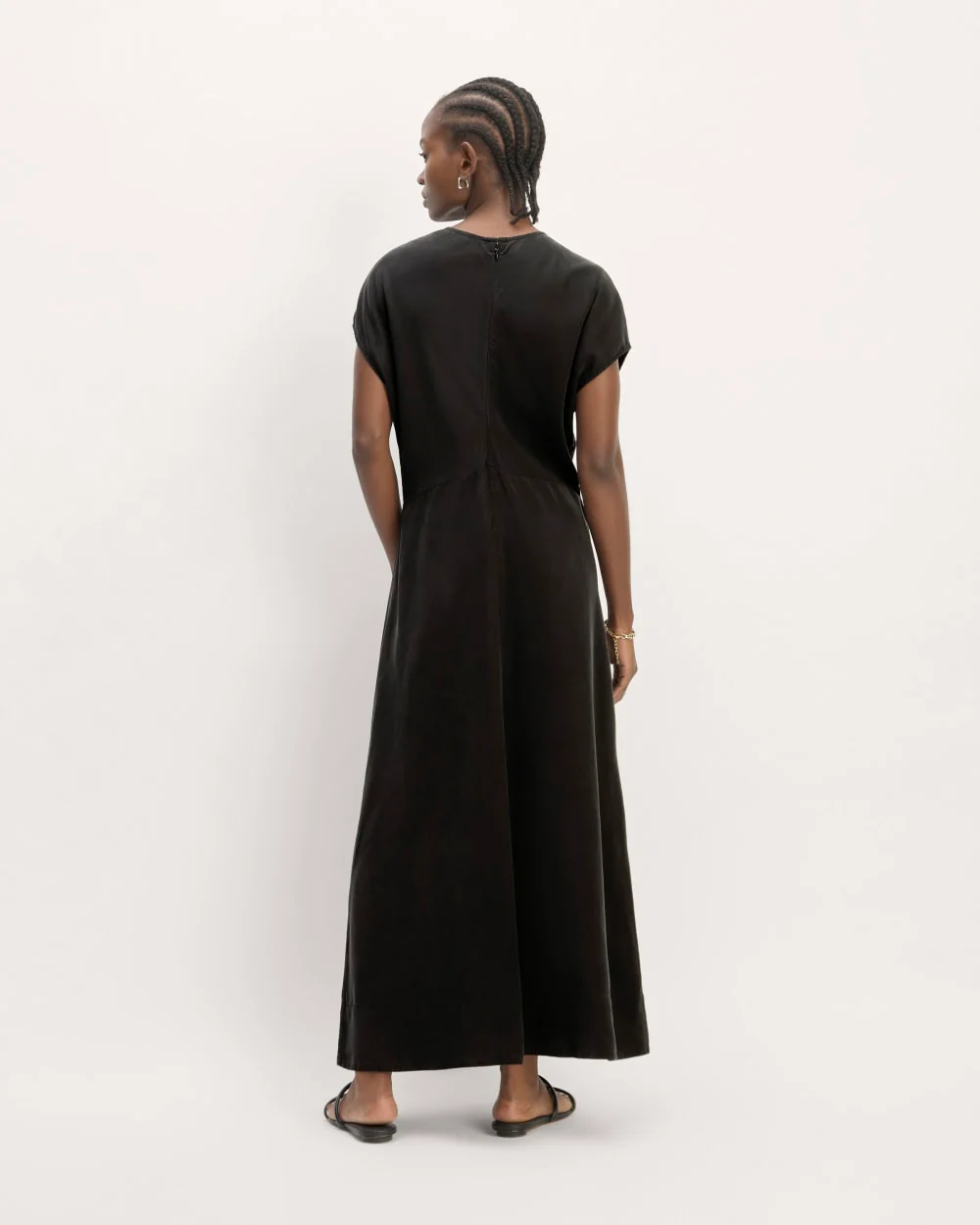 The TENCEL™ Short-Sleeve Midi Dress | Black - Image 6