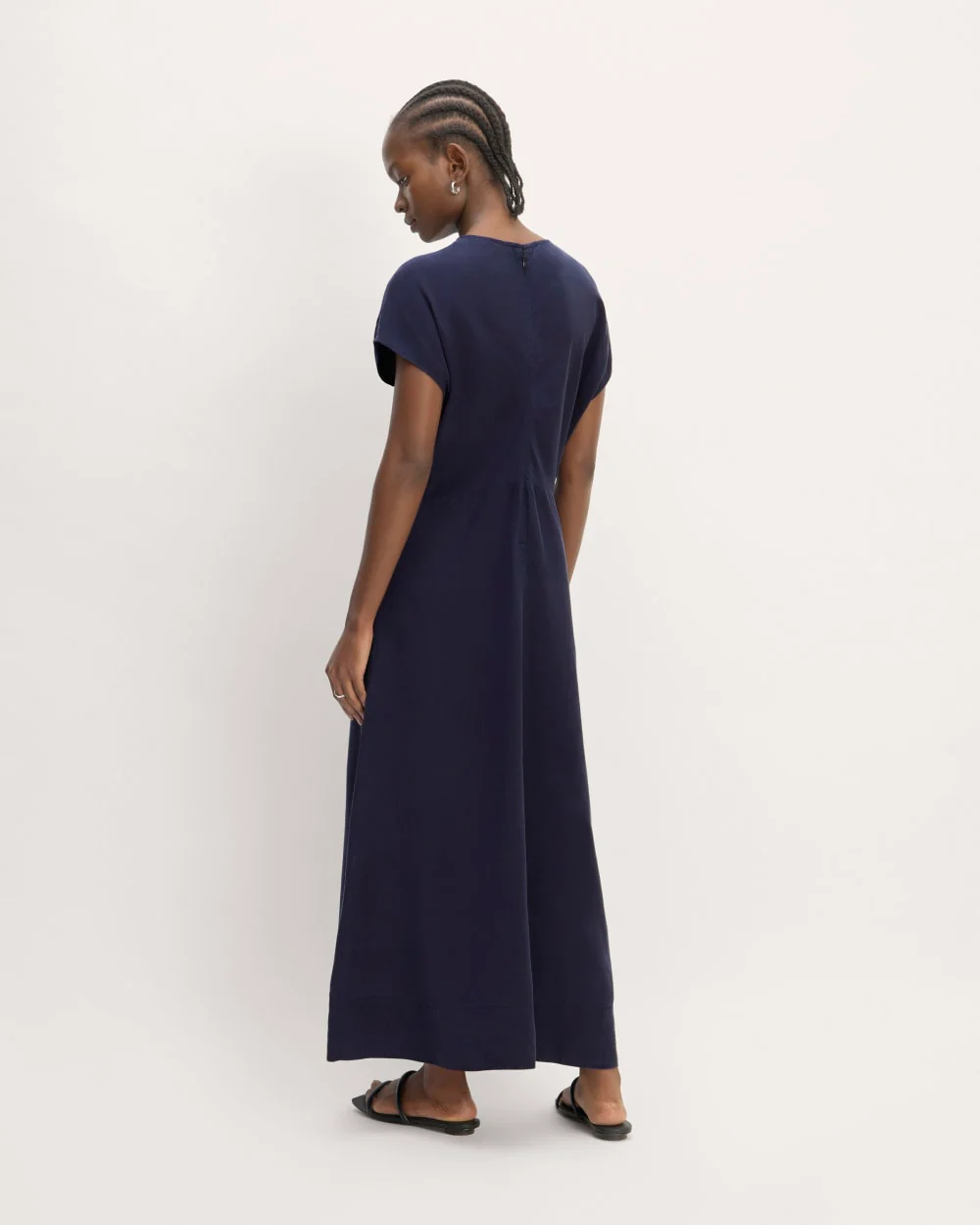 The TENCEL™ Short-Sleeve Midi Dress | Navy - Image 6