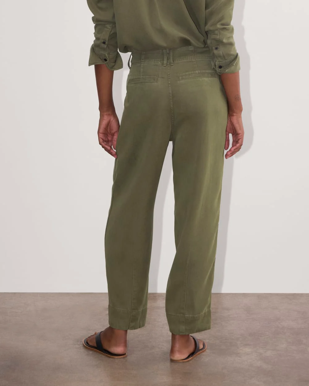 The Utility Pant in Buttersoft | Kalamata - Image 5