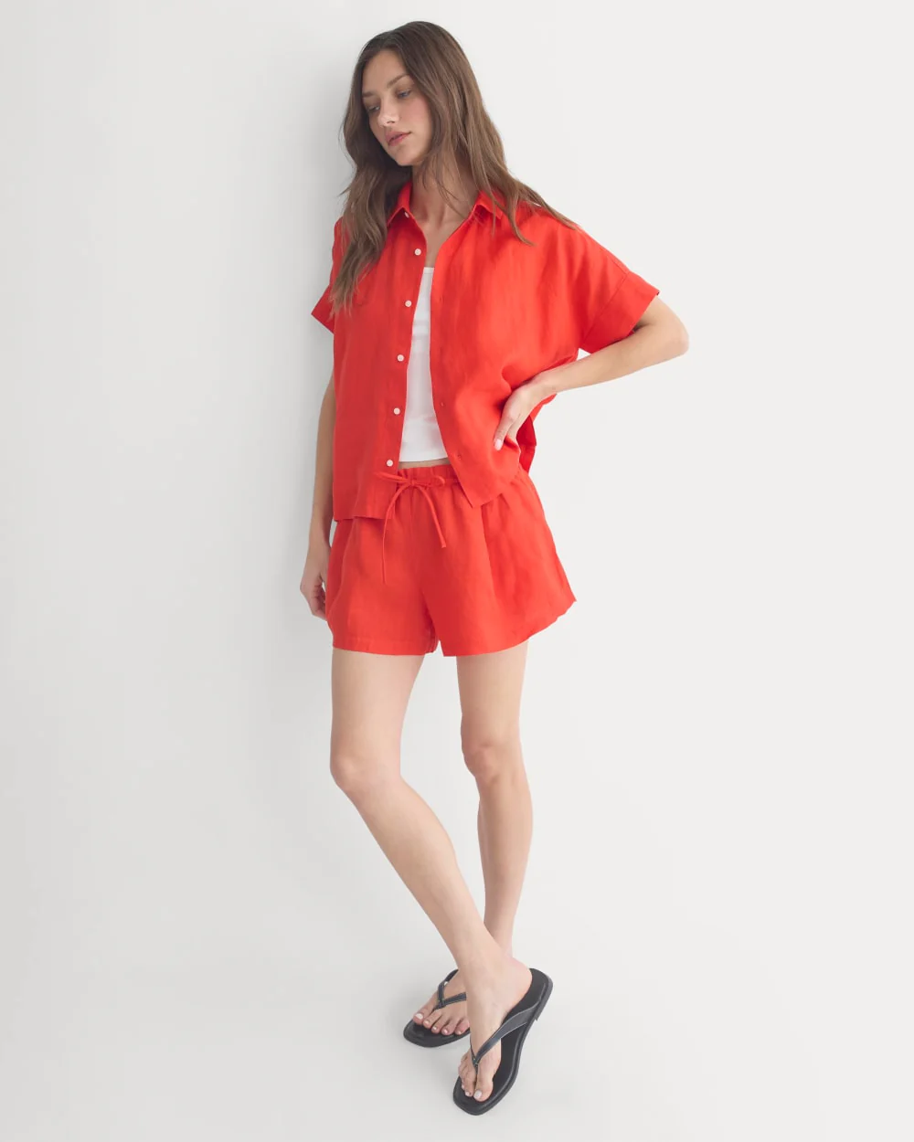 The Boxy Shirt in Linen | Fiery Red - Image 4